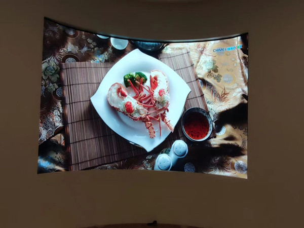 双台子室内P2.5弧形LED屏